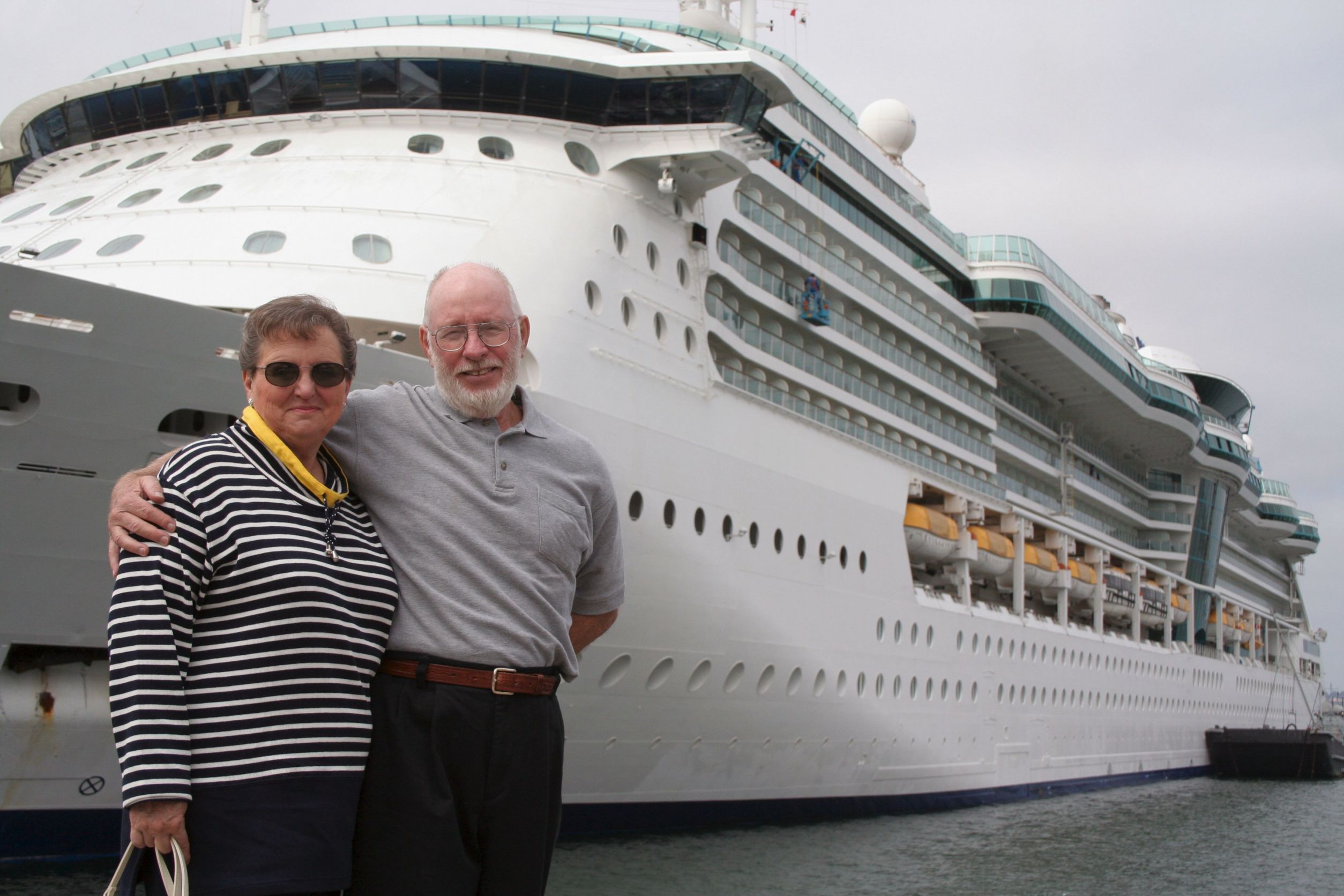 Enjoying Your Time On A Cruise While Viewing The Chicago Coastline